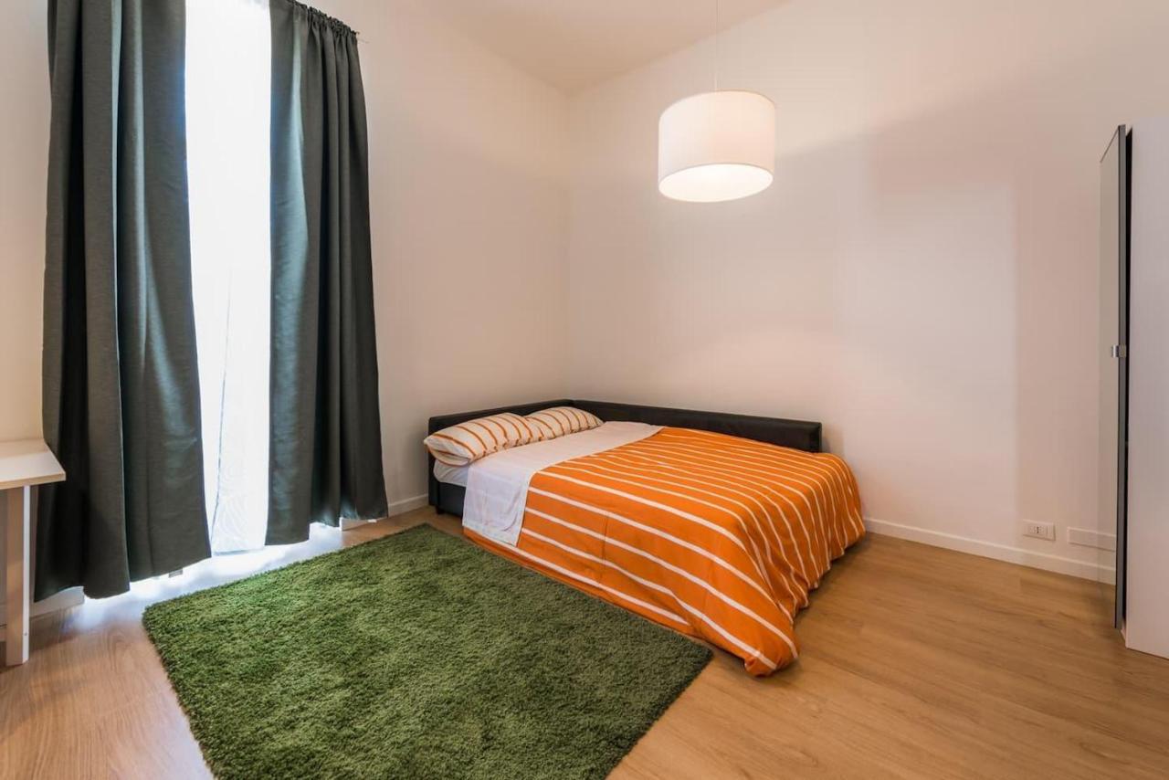 5Ino Apartment Бари Экстерьер фото