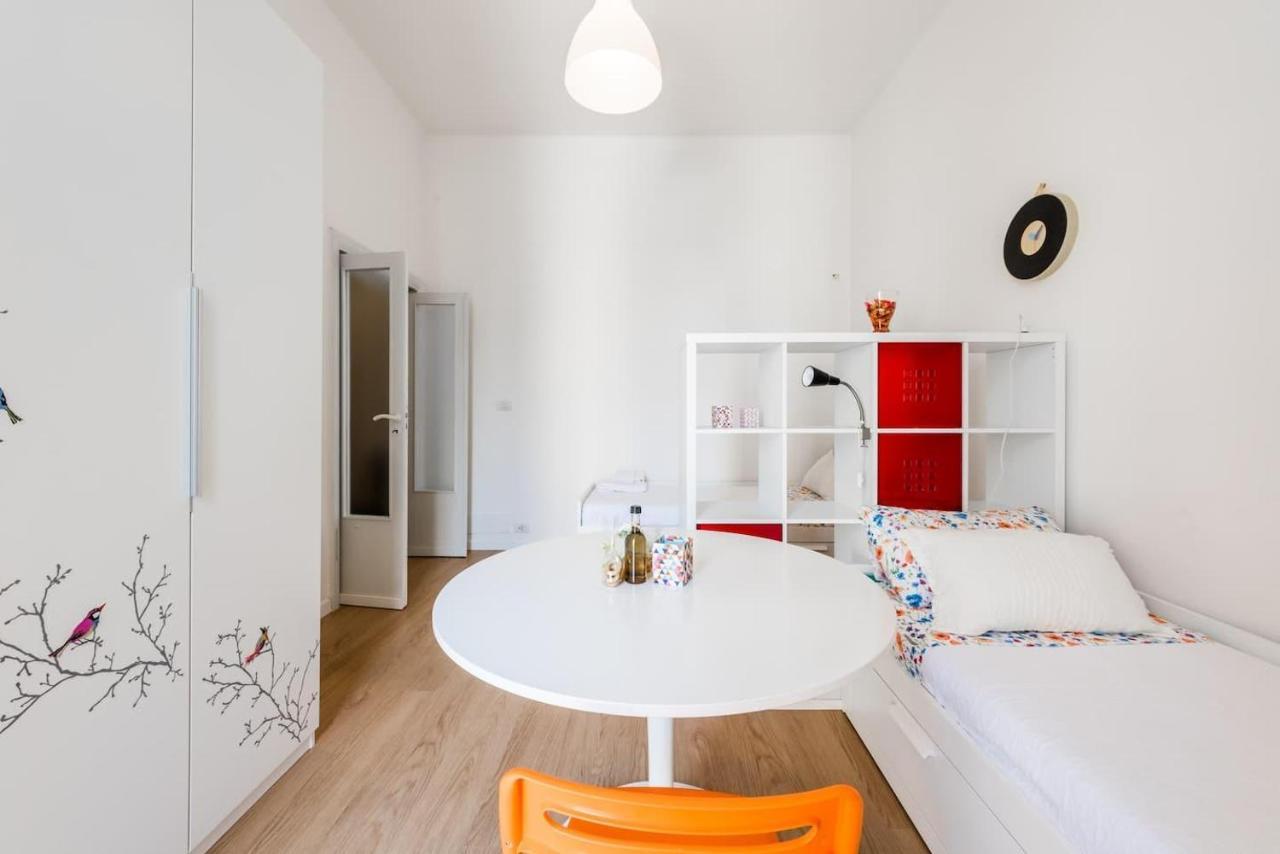 5Ino Apartment Бари Экстерьер фото