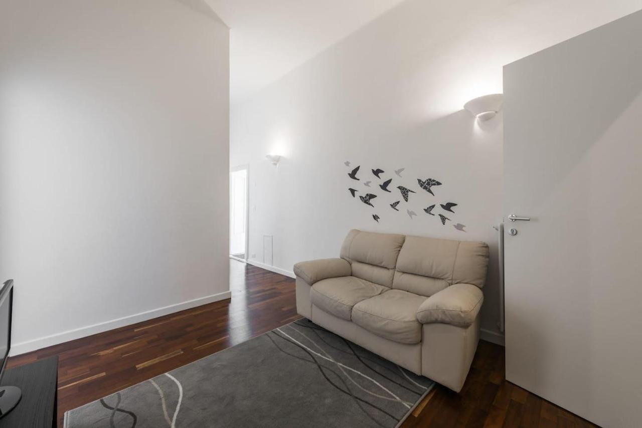5Ino Apartment Бари Экстерьер фото
